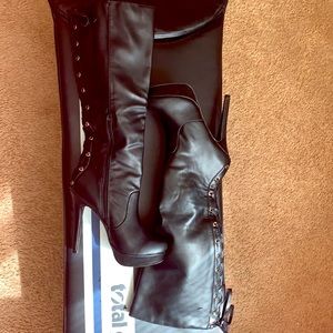 COPY - Black Platform Stiletto Boots